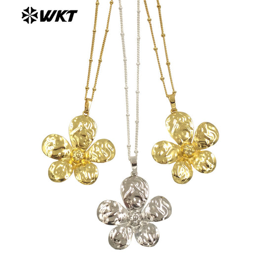WT-N1478 Wholesale New Products Natural Yellow Brass Beautiful Delicate Flower Necklace for Women As Versatile Daily Decoration