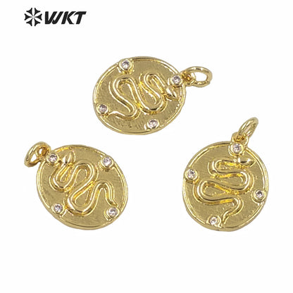 WT-MP176 Wholesale New Design Oval Shape CZ Micro Pave Snake Pendant Gold Electroplated Lucky Charm Pendant Unisex Style