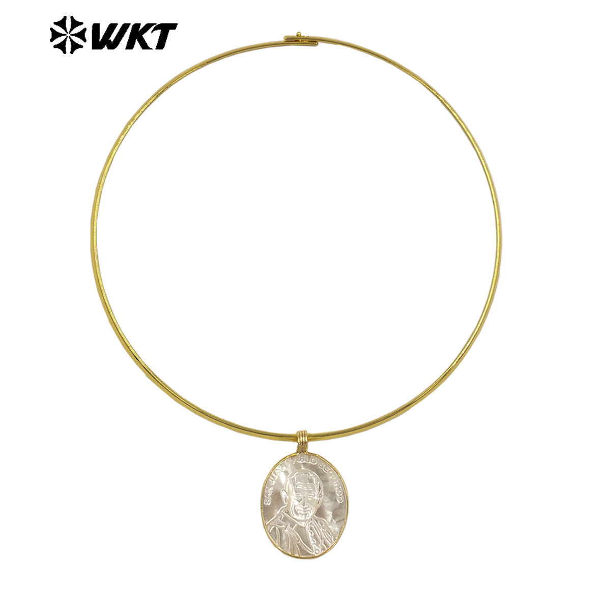 WT-JN401 Newest Fashion Gold Plated Round Choker With MOP Men Head Pattern Pendant Necklace For Female Simple Style Jewelry