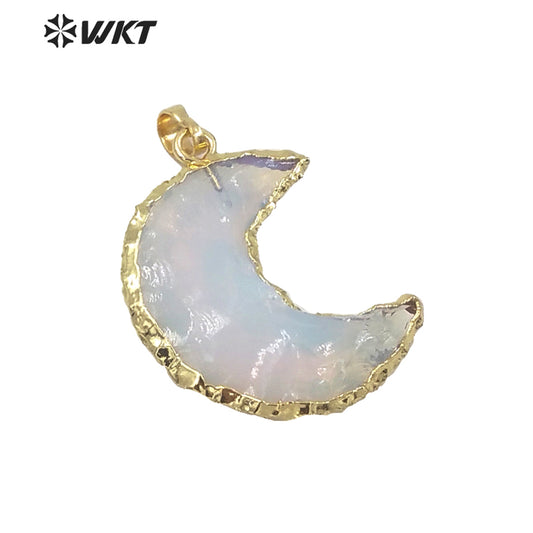 WT-P1570 Wholesales Gold Electroplated Natural Hammer Raw Opal Stone Moon Pendant Hot Gold Natural Crescent Moon Opal Pendants