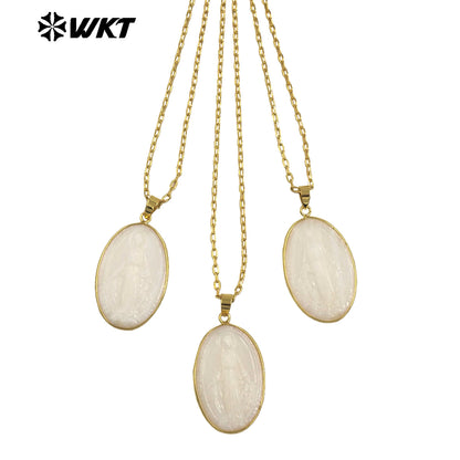 WT-JN315 New Hot Style Fashion Gold Plated Bezel Setting White Shell Carved Virgin Mary Pendant Necklace For Gift
