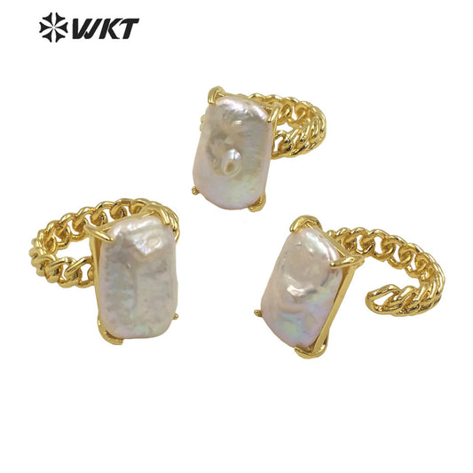 WT-MPR068 Gorgeous Trendy Fashion Natural Freshwater Pearl 18k Gold Plating for Women Lucky Unique Design Ring