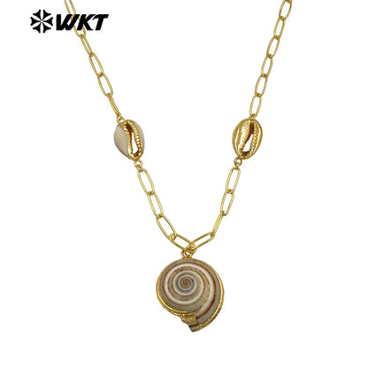 WT-JN318 Wonderful Design Natural Trumpet Shell Necklace One Big and Two Small Charms With Gold Plated Chain Women Jewelry