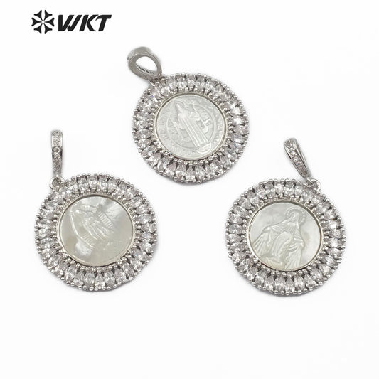 WT-MP116 Hot Sale Jewelry Fashion Accessories Virgin Mary Guadalupe Benedict Sliver Plated Round Shape Religious CZ Pave Pendant