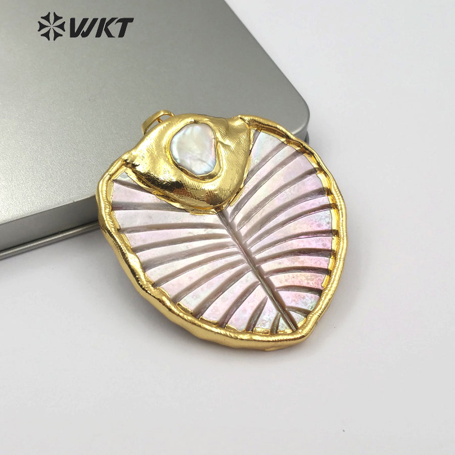 WT-JP100 Natural Color Leaf Shape and Grain Jewelry Necklace with 18K Gold Plated Edges and Pearl-embellished Shell Leaf Pendant