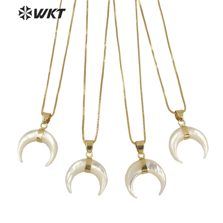 WT-JN147 Wholesale Hot Flash Bright Natural Mother of Pearl Crescent Horn Necklace 18K Real Gold Plated Bezel Tiny Horn Charm