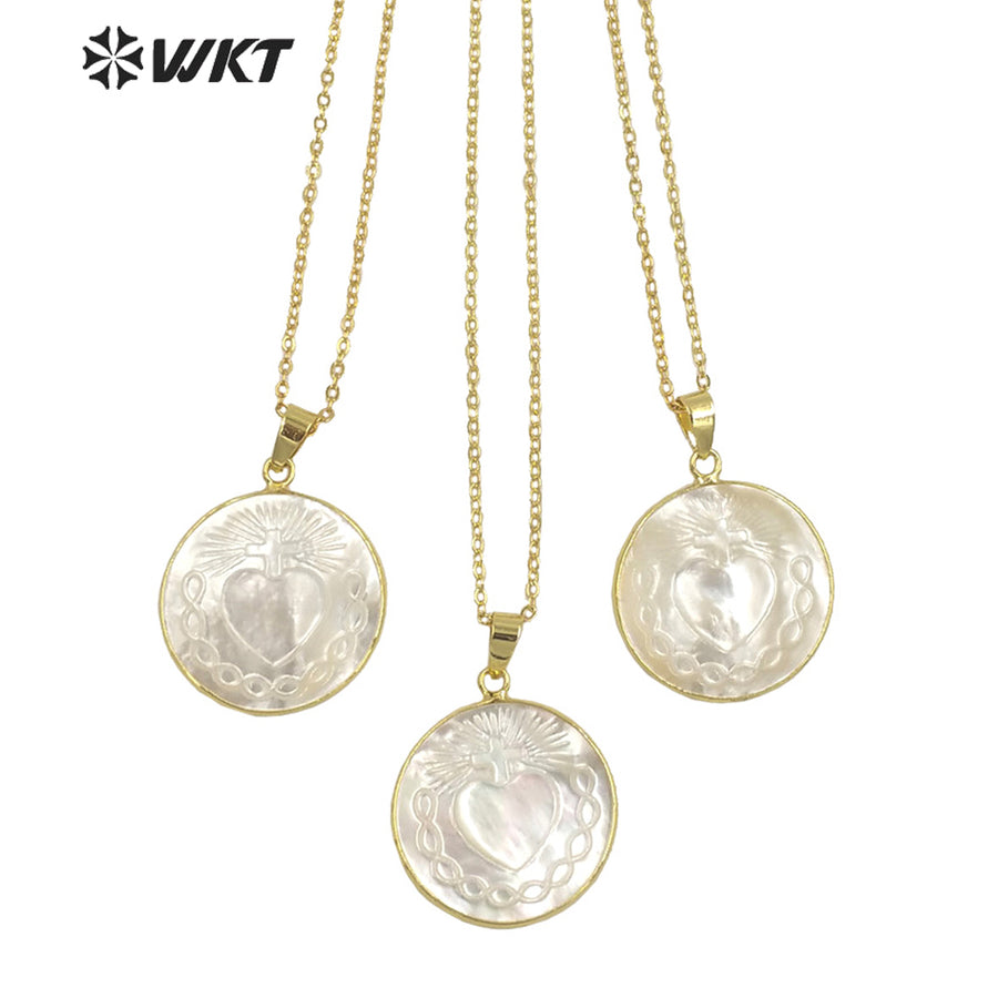 WT-JN181 Women 18k Real Gold Plated Resist Tarnishable Religious Mary Saint Heart Necklace Made of Pearl Shell Necklace