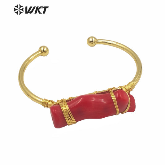 WT-B568 Newest Women Hand Make Wire Wrapped Red Coral Gold Bangle Women Open Size Adjustable Boho Red Coral Bangle