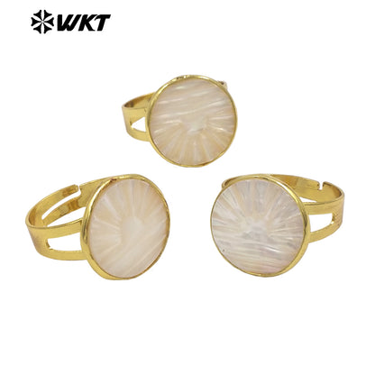 WT-MPR171 Newest Simple Style Wholesale Gold Plated Mother Of Pearl Shell Round Ring For Female Daily Wearing Accessory