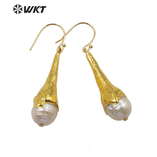 WT-MPE005 Elegant Natural Baroque Pearl Long Earring Gold Plated Fashion Lady Boho Charm Jewelry Baroque Pearl Earring