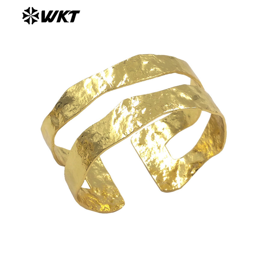 WT-B654 Wholesale 18K Real Gold Plated Yellow Brass Resist Tarnishable Fashion Simple Metal Bangle for Party