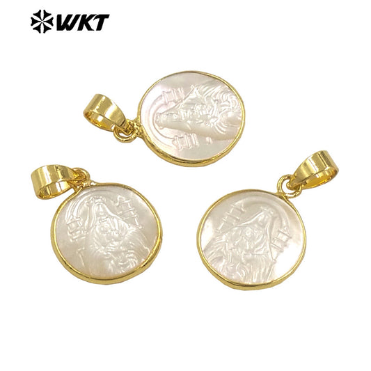 WT-JP376 WKT New Developed Natural Pearl Shell Carved Christian Religious Necklace Pendant Gold Anniversary Gift