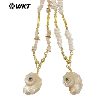 WT-JN378 Amazing Crushed Stone Splicing Brass Chain With Natural Trumpet Shell Pendant Necklace For Lady Vacation Style Jewelry