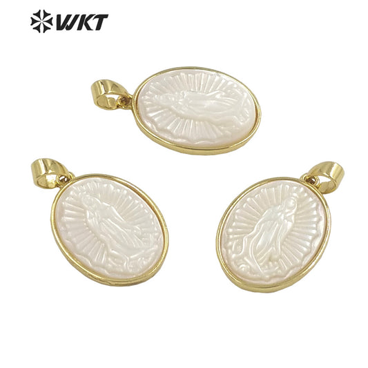 WT-JP320 Wholesale Fashion Religious Christian Virgin Mary Shell Pendant Gold Bezel Oval Shape MOP Jewelry Pendant