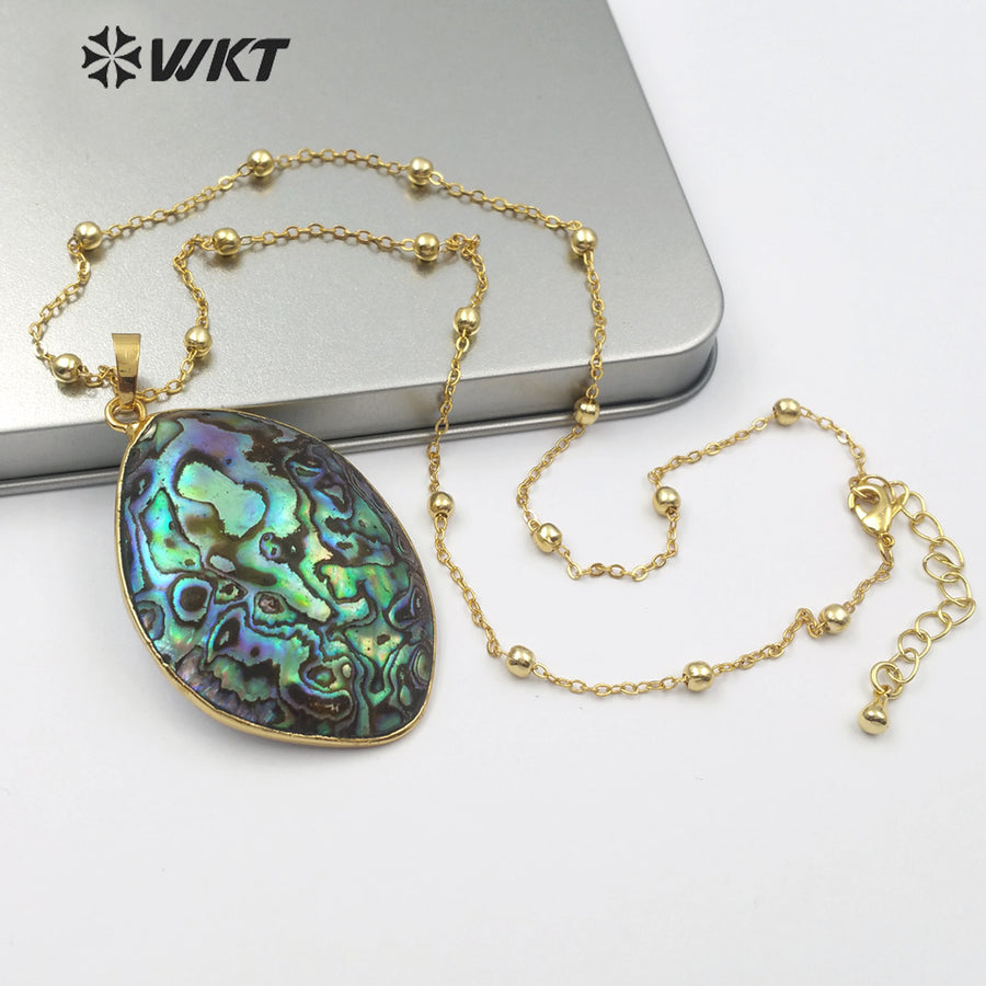WT-JN080 Wholesale Irregular Oval Pendant With Random Size for Woman Jewelry Shell Pendant Natural Abalone Shell Necklace
