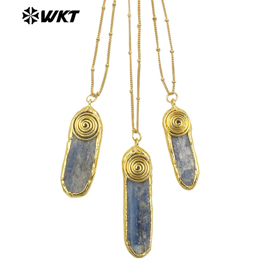 WT-N1466 Amazing Special Hand Craft Gold Plated Randomly Shape Natural Raw Blue Kyanite Pendant Necklace