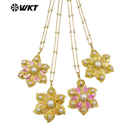 WT-JN294 the New Romantic 18K Gold Plated Natural Shell Six Pearl Flower Shaped Necklace for Lovely Woman As Birthday Gift