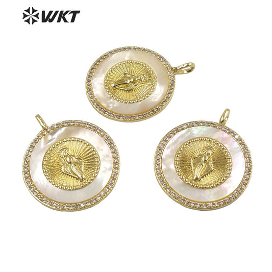 WT-MP270 Newest Vintage Style Ball Shaped Shell&Cubic Zircon Natural Shell 18k Gold Plated Women Gold Bezel Square Shaped Pendant