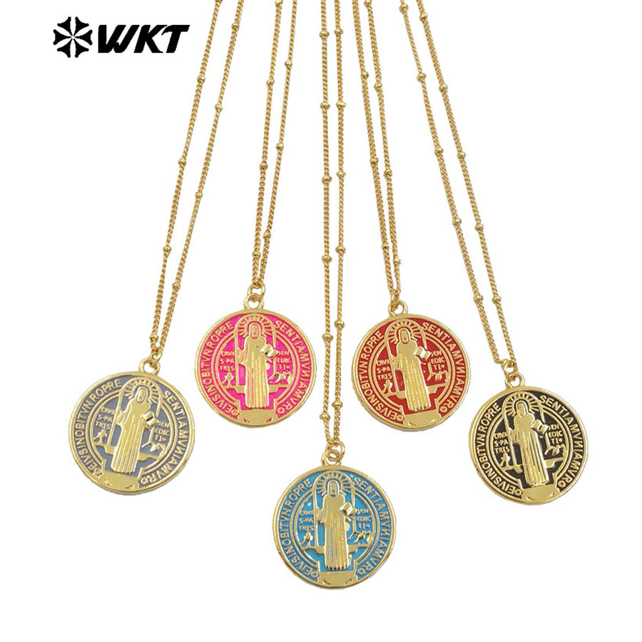 WT-MN992 Wholesale Fashion Gold Plated Round St Benedict Medal Religious Necklace in Drop Oil Craft