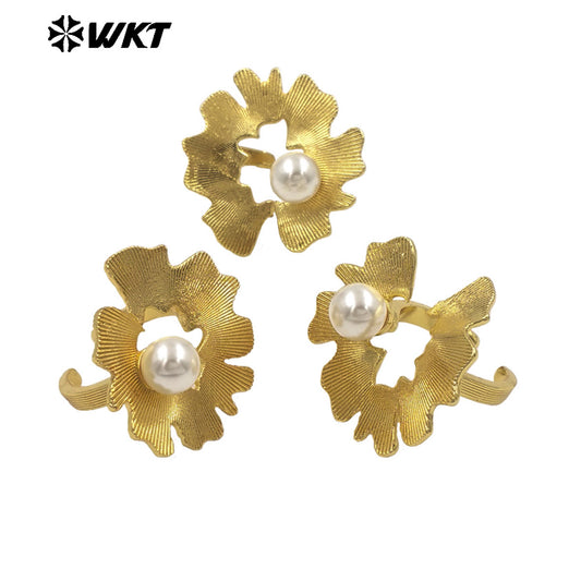 WT-R591 Unique Hollow Design 18K Gold Plated Yellow Brass And Artificial Pearl Metal Ring For Lady Party Wearing Jewelry