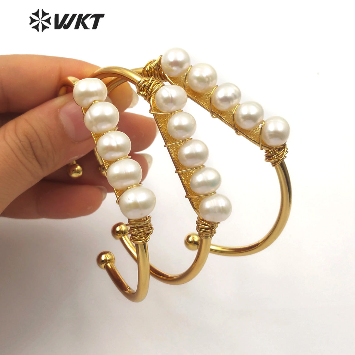 WT-B486 New Design Lady Charm Jewelry Pearl Bangle Pearl Wire Wrapped Gold Plated Bangle Fashion Jewelry for Women