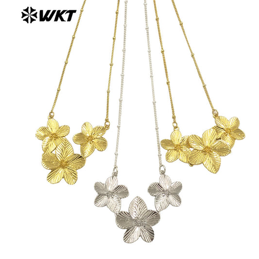 WT-N1479 Wholesale Latest Models Elegant High Quality 18K Gold Plated Three Flower Necklace for Women As Anniversary Gifts