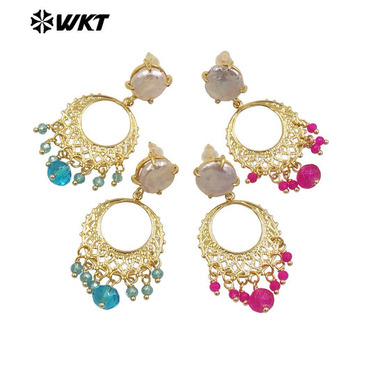 WT-MPE133 Stunning Colorful 18K Real Gold Plated Long Dangle Hand Made Claw Setting Charming Freshwater Pearl Stud Earrings