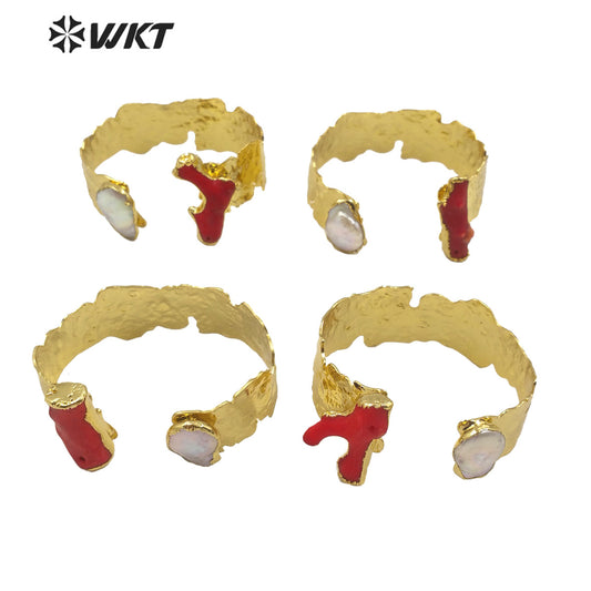 WT-B512 New 2020 Exclusive Hammer Gold Plated Bangle Women Loved Red Coral Bracelet Chic Vintage Bracelet in Gold