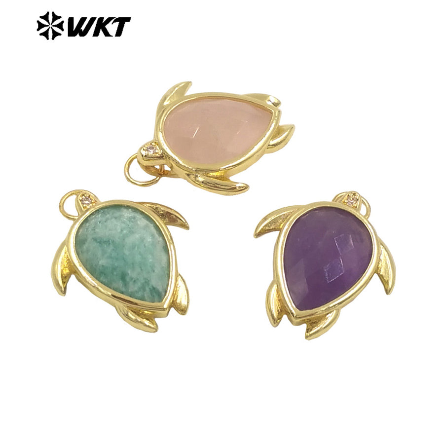 WT-P2015 Wholesale Exquisite Sea Turtles Shape Natural Gemstones Gold Plated Lovely Pendants For Ladies Jewelry Decoration