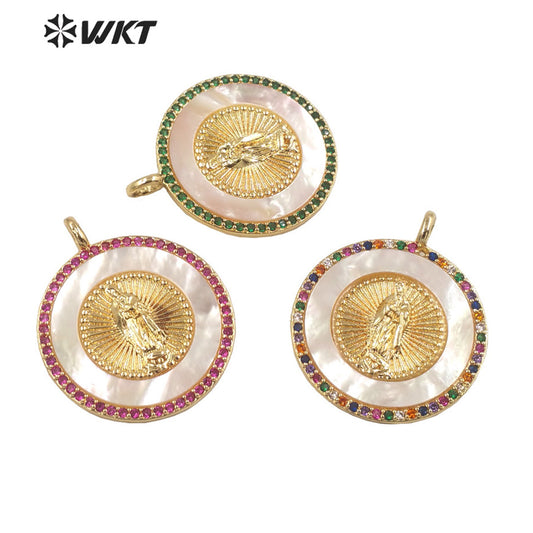 WT-MP271 Newest Vintage Style Ball Shaped Natural Shell Shell&Cubic Zircon Madonna Design Pendant