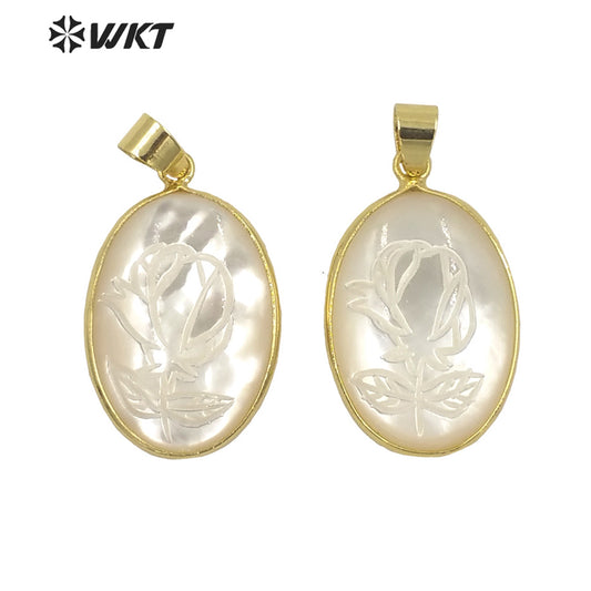 WT-JP266 WKT European Design Gold Electroplated Bezel Mother of Pearl Rose Flower Pendant Hand Carved White Oval Shell Flower