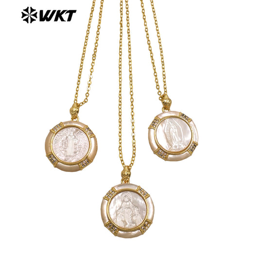 WT-JN357 Newest Gold Plated MOP Shell Hand Carved Religious Style Pattern Round Pendant Necklace For Girls Causal Matching