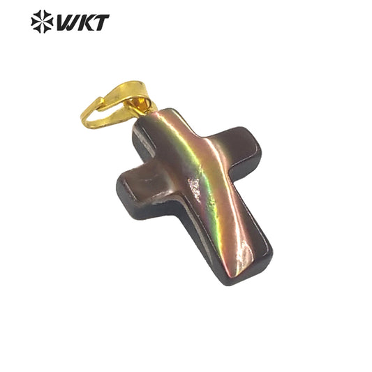 WT-JP229 Fashion Single Hoop Christian Cross Pendant Made of Shell Women Hand Make Shell Cross Jewelry Pendant for Necklace