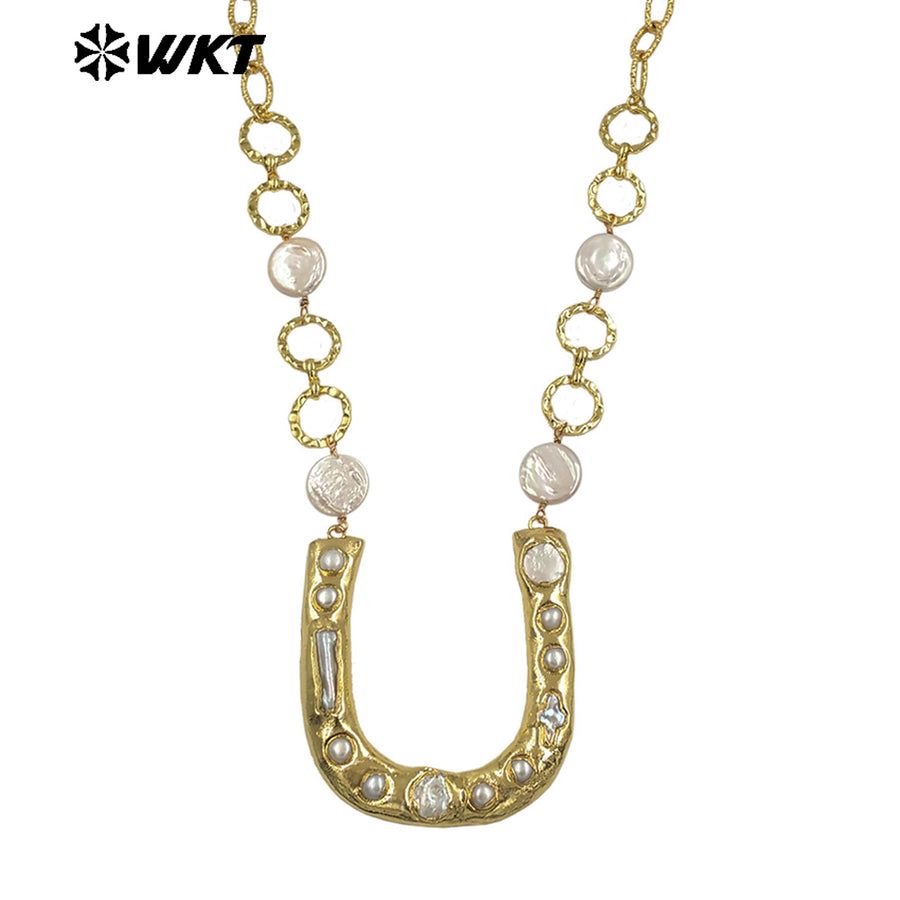 WT-JN368 Luxury Gold Plated Natural Freshwater Pearl Chain And U Shape Big Pendant Necklace For Girls Anniversary Present