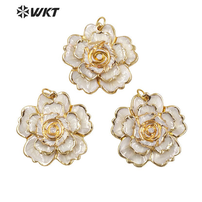 WT-JP241Wholesale New Amazing Hand Carved Big Shell Flower Pendant with Gold Trim Fashion Beauty Natural White Shell Flower