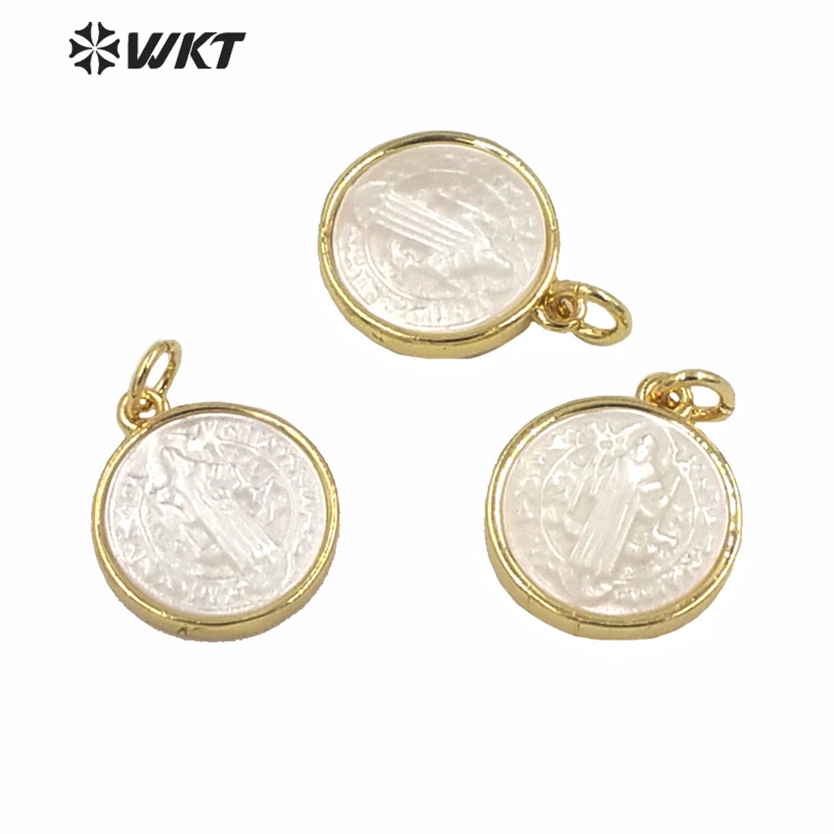 WT-MP172 WKT Super Hot Hand Make Carved Gold Bezel Setting Christian Pendant Popular White Mop Shell Gold Jesus Pendant