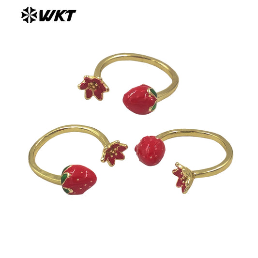 WT-RF008 Wholesale Gold Plated Women Ring Adjustable Size Strawberry And Flower Charm For Daily Wearing Jewelry Accessory