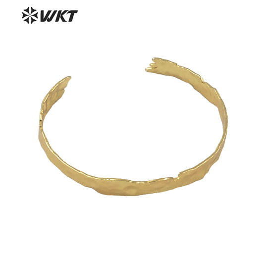 WT-B560 WKT Tiny Simple Gold Electroplated lava Bangle Most Popular Irregular Metal Brass Women Bangle Is Open Size