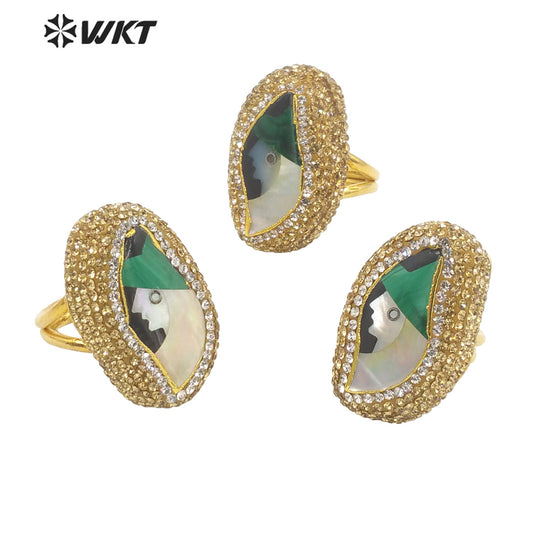 WT-MPR033 Rustic Malachite Ring Pearl Shining Rhinestone 18k Gold Plated Delicate Elegant Lady Head Ring Natural Pearl Ring