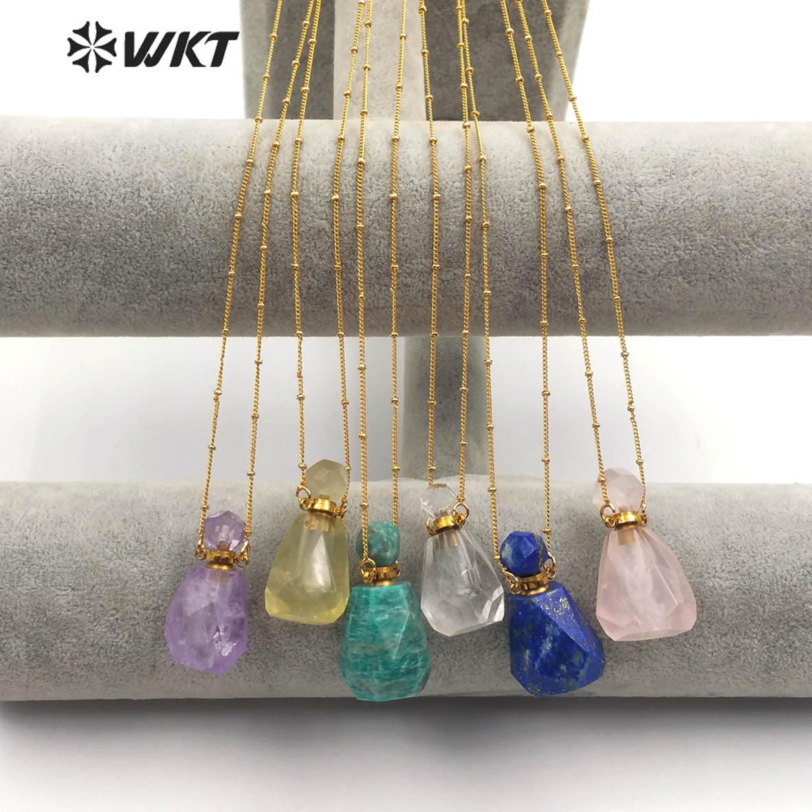 WT-N1162 Hot-sales Classic Fashion Gold Necklace with Natural Stone Perfume Bottle Pendant Real Gold Necklace