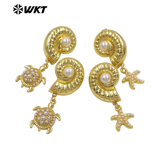 WT-ME134 Lovely Shell Shape Brass Gold Plated With Little Charm And Artificial Pearl Earrings For Women Daily Decoration