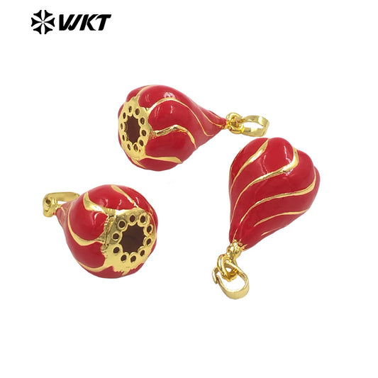 JFE153 Wholesale Exquisite Tiny Jewelry Finding Gold Plated Charm Pendant Yellow Brass With Drop Oil For Women Necklace DIY