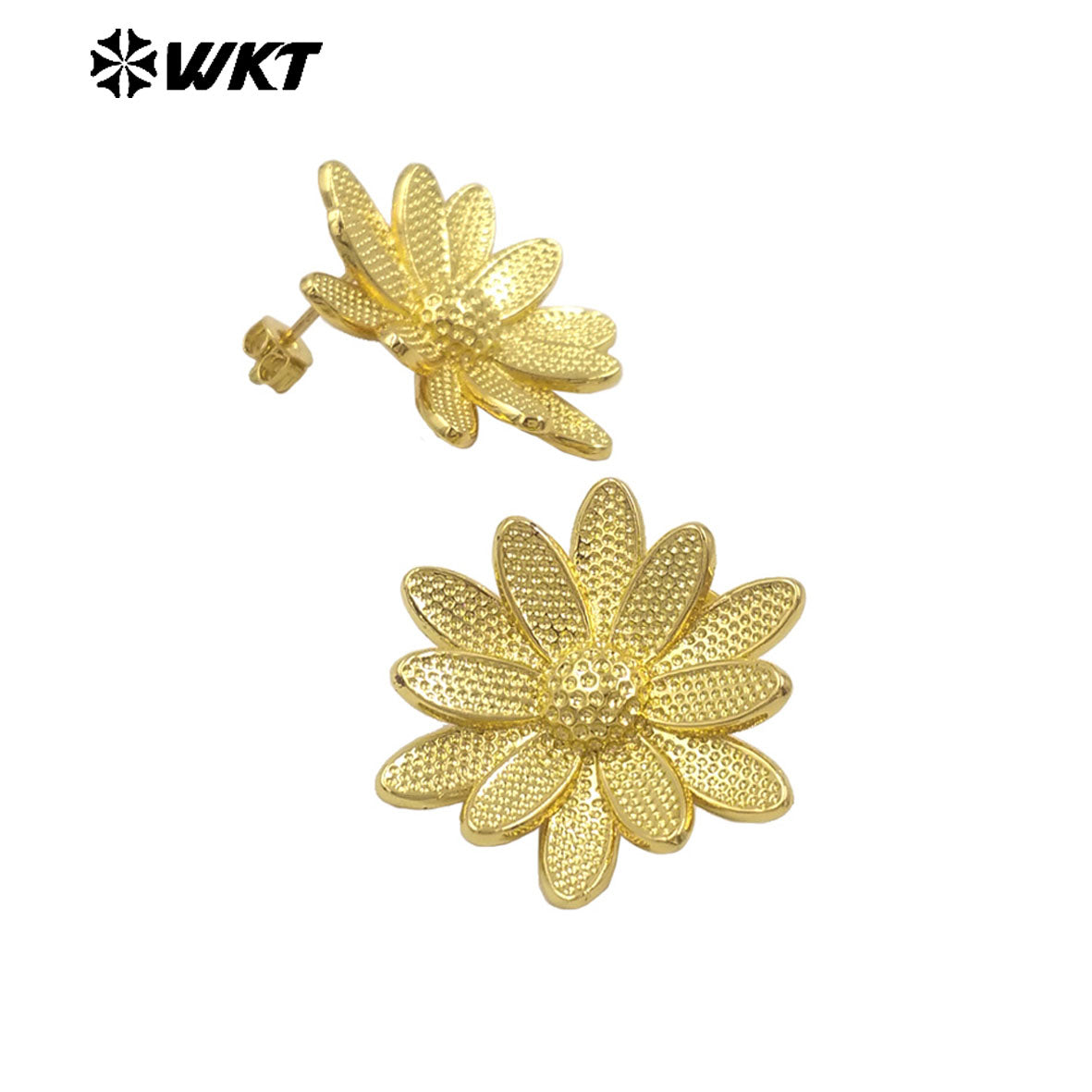 WT-E764 Wholesale New 18K Gold Plated and Silver Bodhisattva Lotus Shaped Earrings for Women As Special Anniversary Gifts