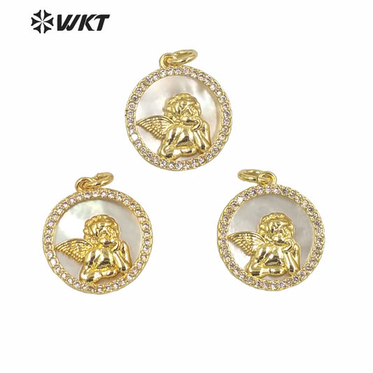 WT-MP161 Wholesale New Gold Electroplated Small Round Coin Angel Pendant Women Fashion Cubic Zircon Setting Angel Pendant Jewel