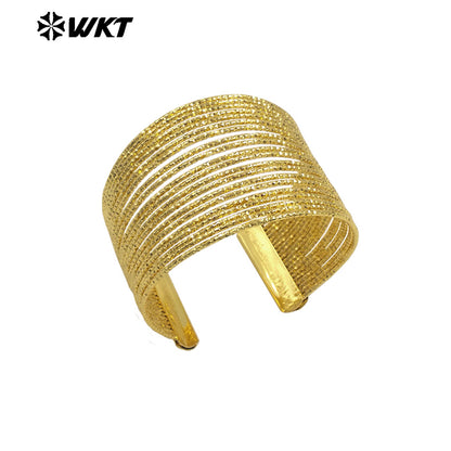 WT-JF356 Wholesale Yellow Brass Gold Plated Women Bangle Simple Design Fine Lines Classic Style Fashion Jewelry Adjustable