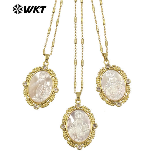 WT-JN272 Amazing Gorgeous Cubic Zircon Around 18K Real Gold Plated Brass Bezel Setting Shell Carved Lady of Grace Necklace