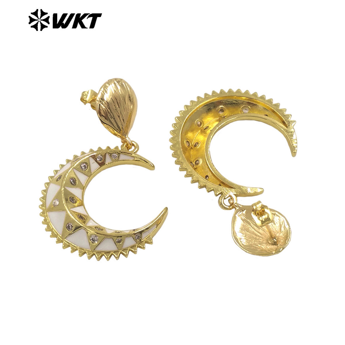 WT-ME117 Vehicle Punk Style Women Unique Rivet Moon Earrings With Zircon Setting