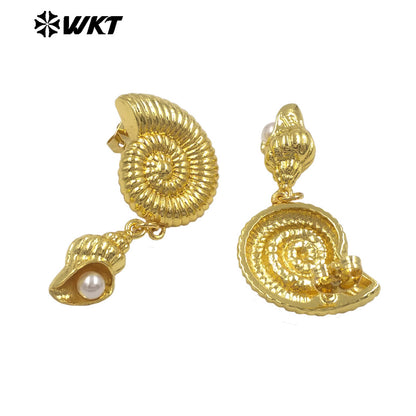 WT-ME131 Boutique Gold And Silver Plated Brass Charms With Artificial Pearl Shell Shape Earrings For Women Vacation Jewelry