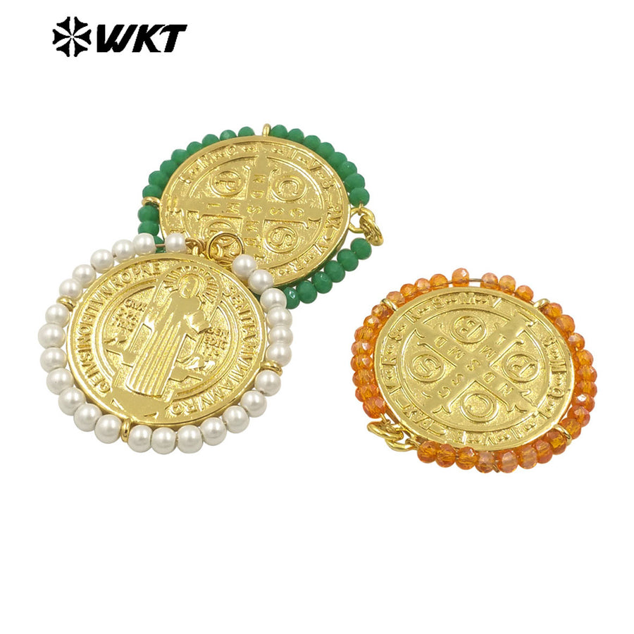 WT-MN991 Fashion Popular Women Wire Wrapped Brass 18K Gold St Benedict Medal Necklace With Crystal Decorate Religious Jewelry