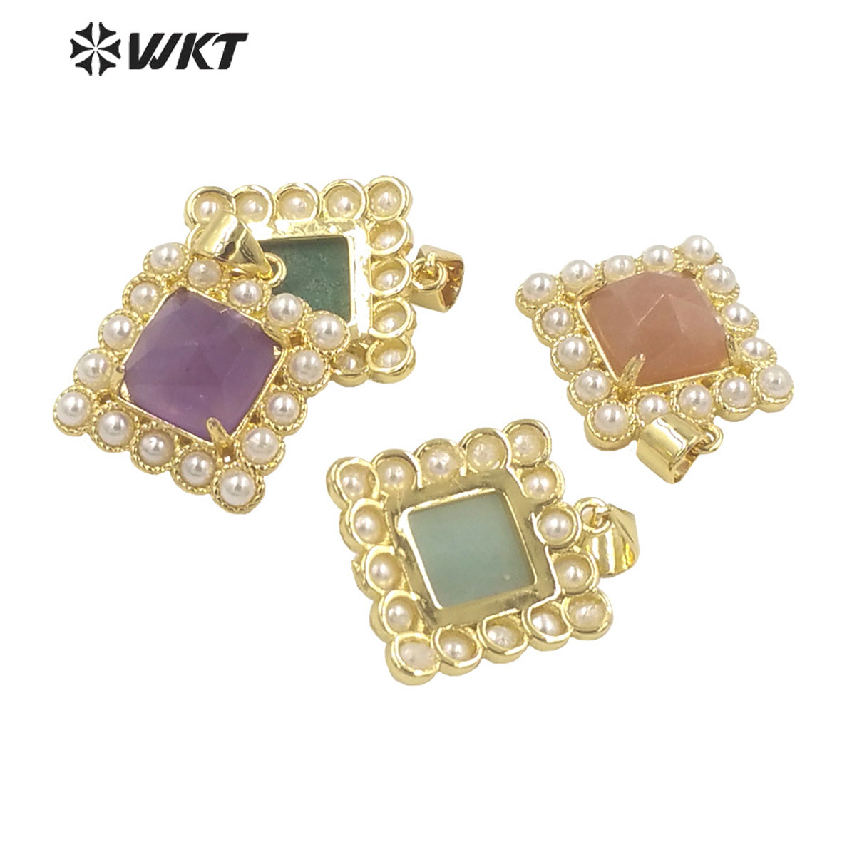 WT-JP357 Wholesale New Design Small Square Gemstone Carved Green Aventurine Claw Setting Women Necklace Stone Pendants